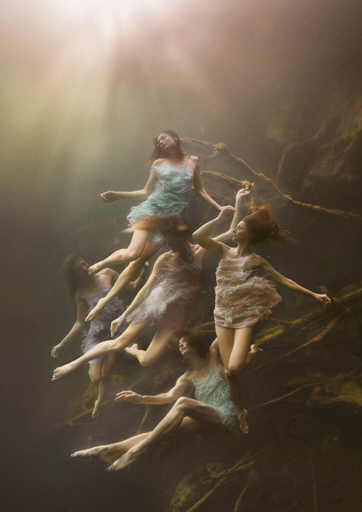 Lexi Laine underwater women 